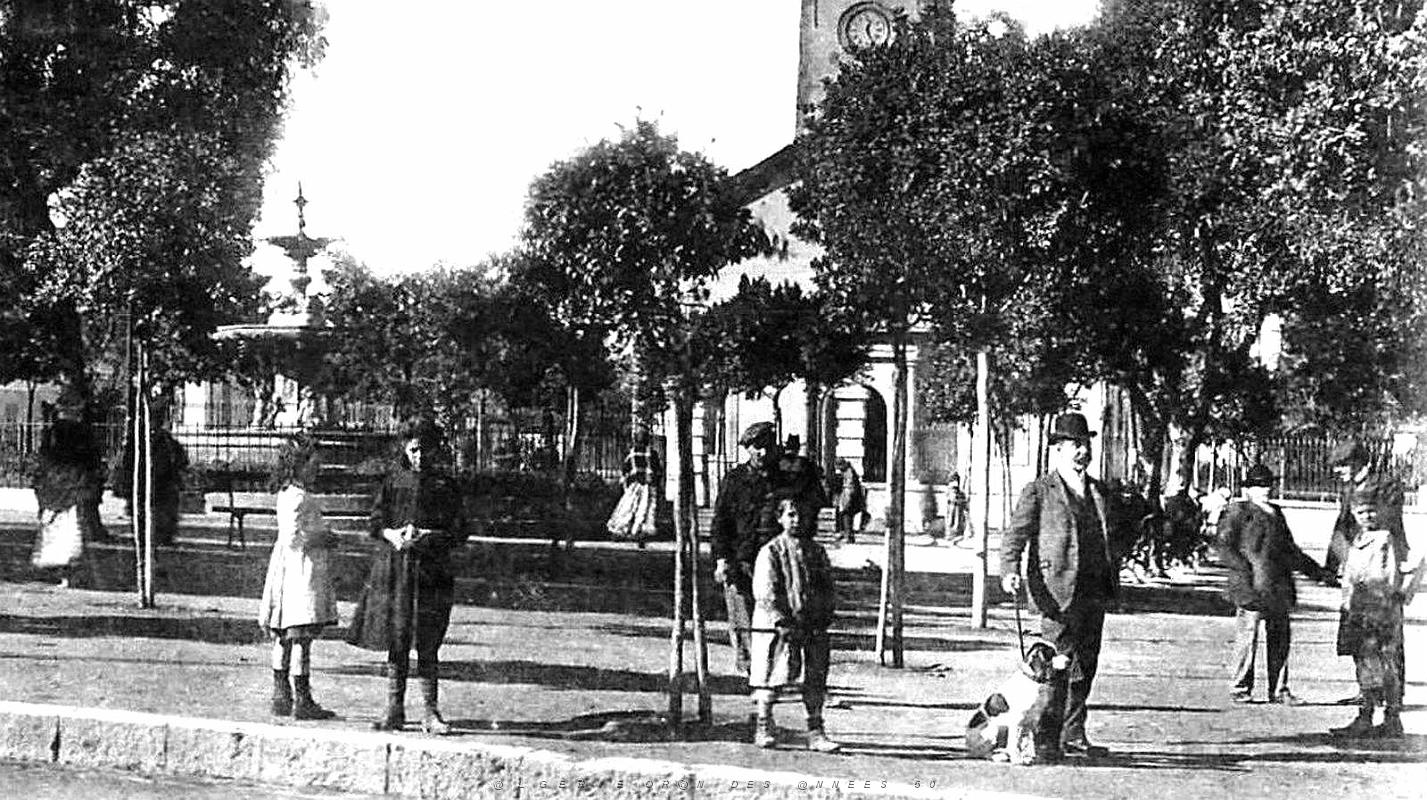 1368- Guelma - Place St Augustin2.jpg